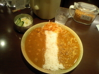 「ダブルセット（ポーク&ひよこ豆）880円」@けららの写真