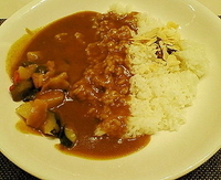 「彩の野菜カレー（スパイスホットを選択） 790円」@トップス エキュート大宮店の写真