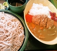 「カツカレーセット（もりそば）600円」@ゆで太郎 谷和原店の写真