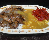 「スタミナカレー（小）」@牛八の写真