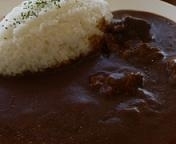 「【限定5食】ビーフカレー（サラダ付き） 800円」@LaLa caffeeの写真