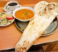 「Dセット（チキンカレー・ナン又はライス・サラダ・ドリンク）」@Kalika QizMALL龍ヶ崎店の写真