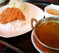 「ランチとんカツカレー（780円→ケータイクーポン価格490円）」@香辛飯屋 つくば本店の写真