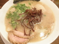 「味玉らーめん+替玉1 「750円+120円」」@博多長浜らーめん とんこつとん太の写真