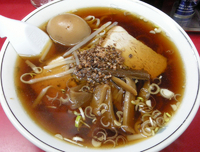 「ラーメン￥610+味付け玉子￥90」@漢珍亭の写真