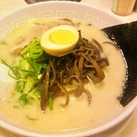 「ラーメン」@博多天神 新宿東口駅前店の写真