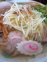 「塩ネギチャーシューメン￥900」@ラーメン雅の写真