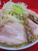 「らーめん（小）￥700+ぶた￥150」@ドン-キタモトの写真