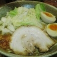 醤油ラーメン（味玉、キャベツプラス）