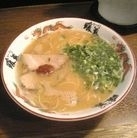 「ラーメン（麺・かためん）+辛味だれの量（普通）」@暖暮 神田店の写真