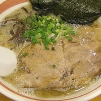 「豚骨ラーメン 細麺」@とんこつラーメン 光★MENJIの写真