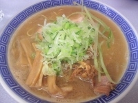 「クアドラプル豚骨らぁめん【3/18限定】￥750 チャーシュー3」@焼きあご豚骨らーめん 豚骨にし田の写真