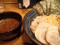 「醤油つけめん+全トッピング」@つけめん 麺屋 はぐれ星の写真