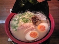 「のり玉そば（￥750）+替え玉（￥150）」@豚そば 成の写真