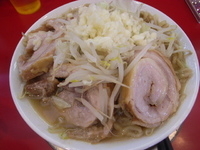 「ラーメン￥700+小豚増し￥150」@ジャンクガレッジ 東大宮店の写真