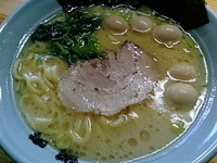 「ラーメン￥650+うずら5個￥100」@横浜ラーメン 湘家 江木店の写真