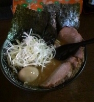 「とんこつスペシャル （900円）」@中華料理 らーめん、餃子 三国志の写真