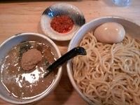 「辛つけめん 中盛 味玉」@めん業一筋 善龍の写真