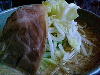 「らぁめん（大和麺） 大盛り（無料） ￥580」@麺屋大和の写真