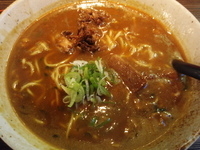 「カレーラーメン(800円)+ライス(小)(120円)」@氷見ラーメンの写真