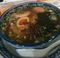 「おすすめ日替わりメニューA（醤油らーめん+豚高菜丼+杏仁豆腐）8」@めんや宮田の写真