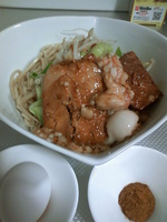 「汁無し油あえそば中（770円） （魚粉・生卵100円）」@ラーメン北郎の写真