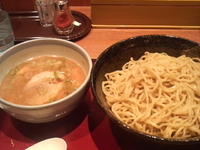 「十兵衛つけ麺（大盛・麺400g）」@優勝軒 麺や十兵衛 所沢店の写真