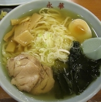 「（ラーメン+餃子5個セット）880円+半ライス110円」@永華 ジャスコ小山店の写真