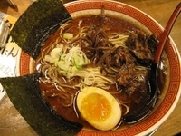 「おっぺしゃんラーメン脂多め&麺硬め680円（チラシで中盛り無料）」@熊本らーめん おっぺしゃん 広瀬通店の写真