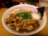 「とろりそば750円+特製250円+鶏皮100円+替え玉100円=」@つけめん 三三㐂の写真