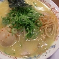 「東龍そば + 味玉子（魯蛋）のせ」@東龍 北白川本店の写真