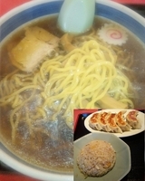 「ラーメンセット（餃子+半チャーハン）870円」@手打ラーメン珍来 谷田部IC店の写真