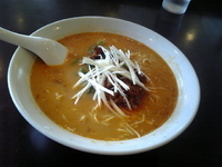 「坦々麺+小ライス」@中華大新 茅ヶ崎店の写真