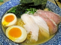 「特製芳醇香味そば（本日は塩の日でした900円）」@麺屋 一燈の写真