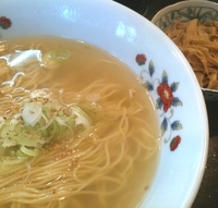 「塩ラーメン400円+おつまみメンマ150円」@ラーメン寺子屋 麺倶楽部の写真