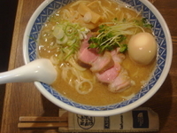 「らーめん+味玉」@燦燦斗の写真