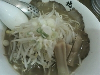 「香り味噌らぁめん（チャーシュー、モヤシ増しサービス）850円」@北の大草原 四谷店の写真