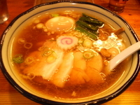 「中華そば（小）+味玉」@銀座 朧月の写真