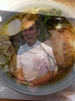 「塩ラーメン・大盛（690円）太麺」@支那そば屋 龍（Ron）の写真