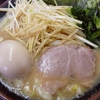 「ネギラーメン （味付たまごトッピング）」@壱成家 松戸五香店の写真