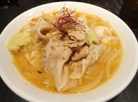 「肉盛りラーメン みそ 【780円】」@魁 肉盛りつけ麺 六代目けいすけの写真