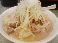 「ぶた入りラーメン（野菜ニンニク）」@ラーメン二郎 新宿小滝橋通り店の写真