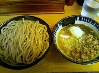 「煮番搾り 中盛鶏皮味玉」@つけめん 三三㐂の写真