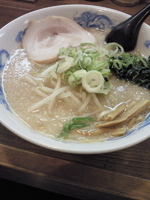 「醤油らーめん」@麺屋 亥龍の写真