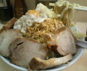 「油そば750円+豚150円」@自家製ラーメン 大者の写真