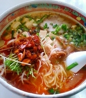 「たべるラー油 DE（デ） しお麻婆麺（780円）」@手もみラーメン もりもり亭の写真