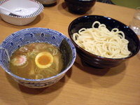 「つけめん 900円」@頑者 新横浜ラーメン博物館店の写真