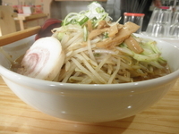 「野菜みそラーメン+大盛（300g） 「900円+100円」」@製麺 伊勢屋の写真