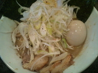 「特製特濃中華そば」@つけそば中華そば 山ねこの写真