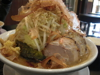 「ラーメン中盛り、モヤシ&ニンニク増し」@麺屋 浪花節の写真